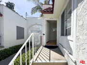 Photo - 4525 Franklin Ave Apartment Unit 1/2