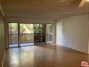 Photo - 5650 Cambridge Way Unit 4