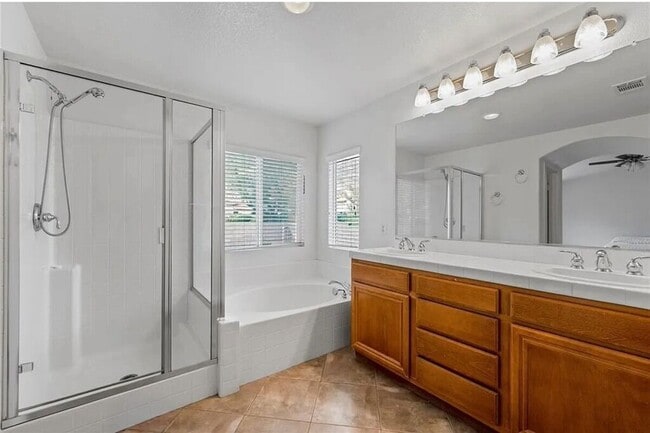 Photo - 23426 Mariner Way