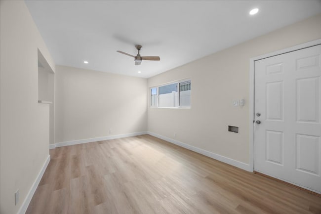 Photo - 3539 Delta Ave Unit 3539