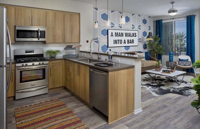 Photo - Olympus Corsair Apartments
