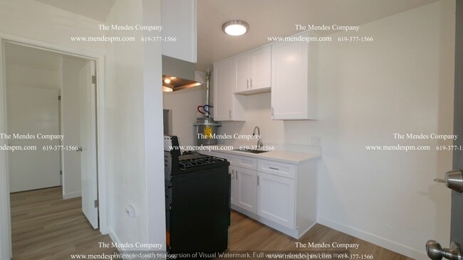 Photo - 3893 Superior St