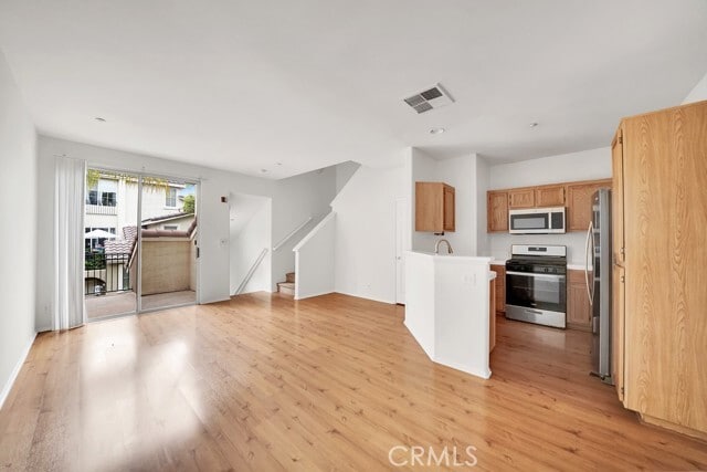 Photo - 1402 Elk Grove