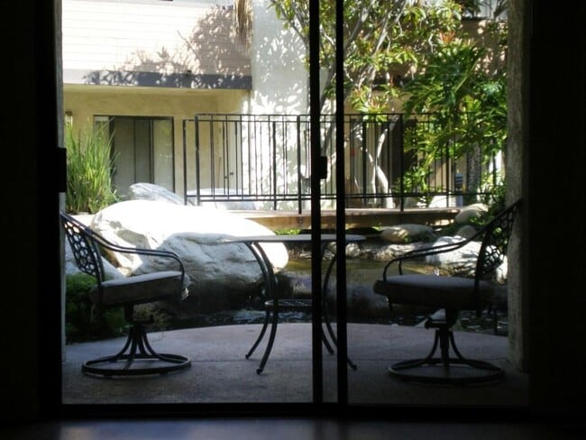 Photo - Camarillo 2 Bedroom Condo