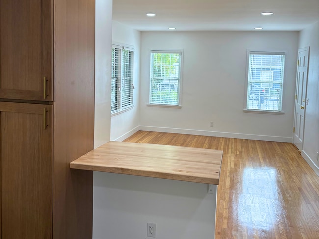 Photo - 1802 Ocean Park Blvd., Santa Monica, CA 90405