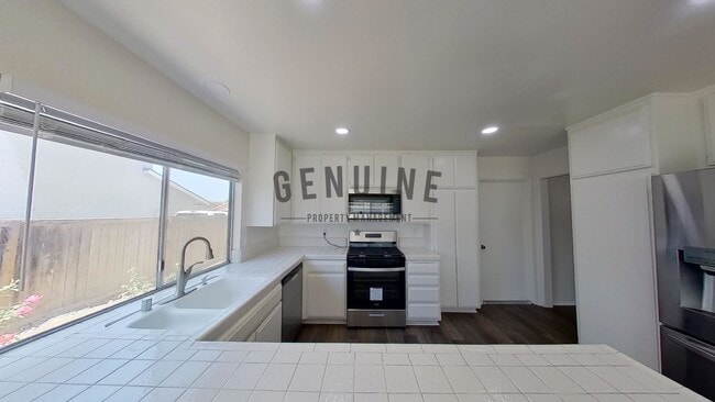 Photo - Coming Soon: 3Bd 2Ba Home in Lake Forest