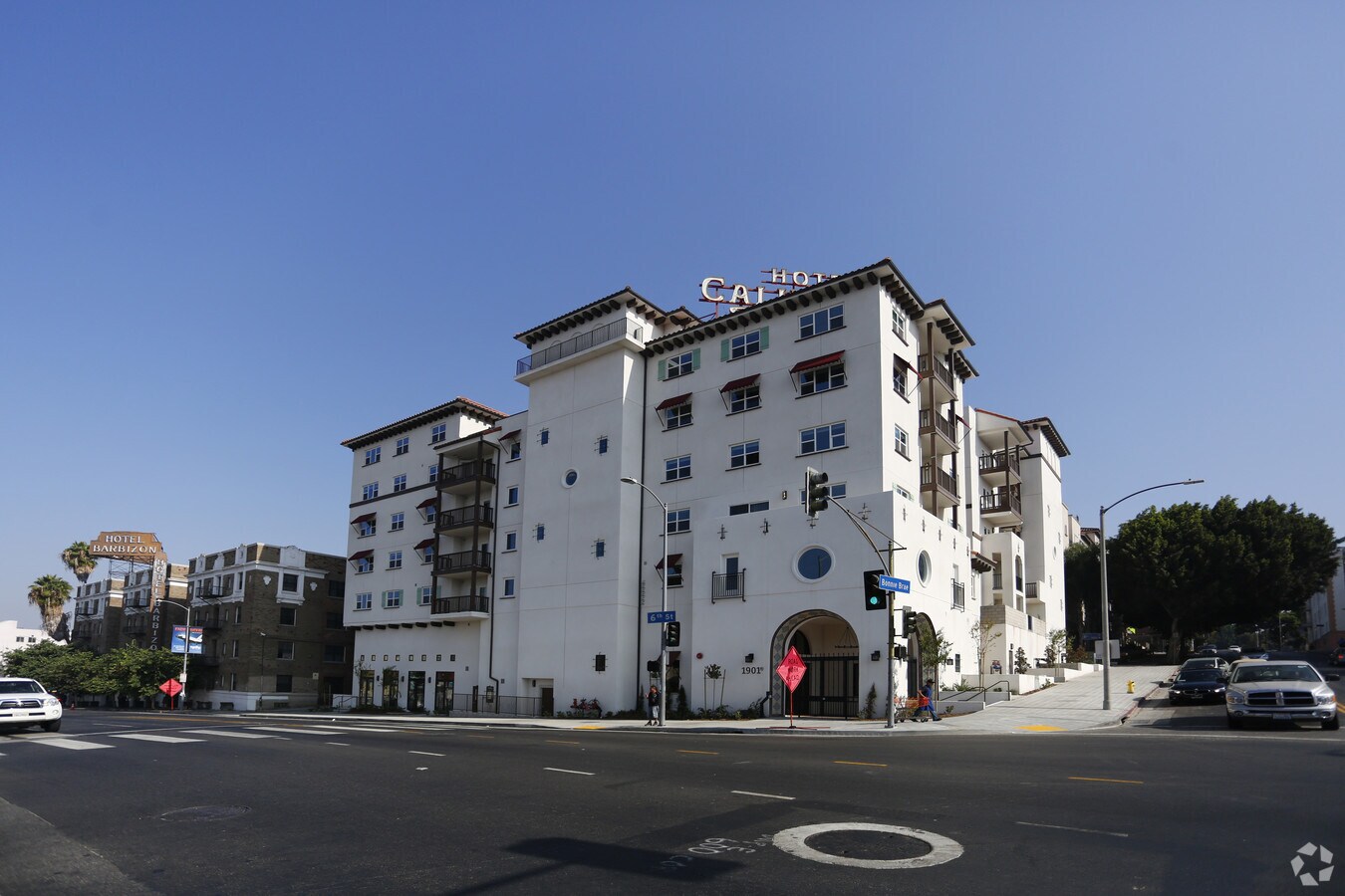 Building - The Paseo at Californian