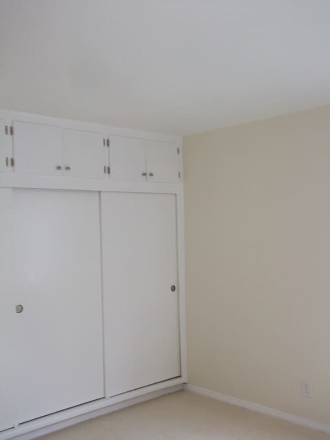 1st Bedroom - Park Seville