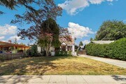 Photo - 1791 Rose Villa St