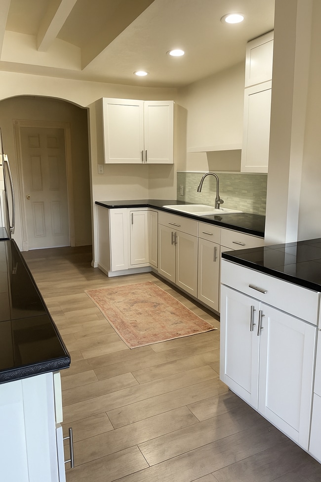 Photo - 1515 Lovely Ln