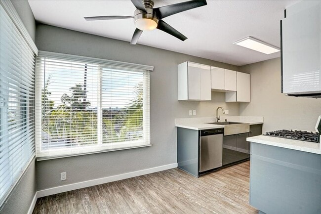 Photo - The Heights at Signal Hill