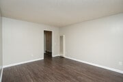 Interior Living Room - The Pointe at 2316 Apartments
