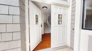 Photo - Beautifully Updated Spacious 3 Bed 3 Bath ... House