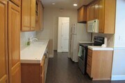 Photo - 490 Glenhill Dr House