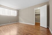 Photo - 1234 Wellesley Ave Apartment Unit 04