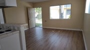 Photo - 2 BDRM, 1 BA WITH PRIVATE YARD AND GARAGE! Unit 257B