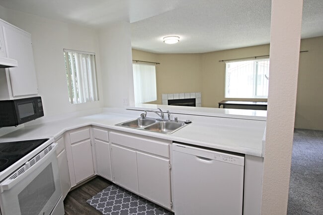 Photo - 7575 Charmant Dr Unit 1012