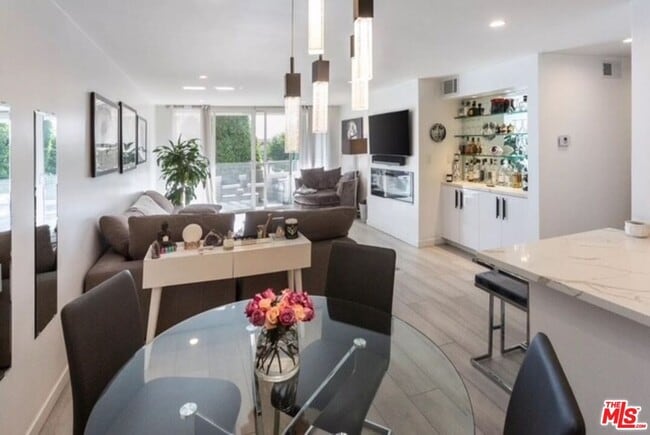 Photo - 8535 W Knl Dr Unit 212