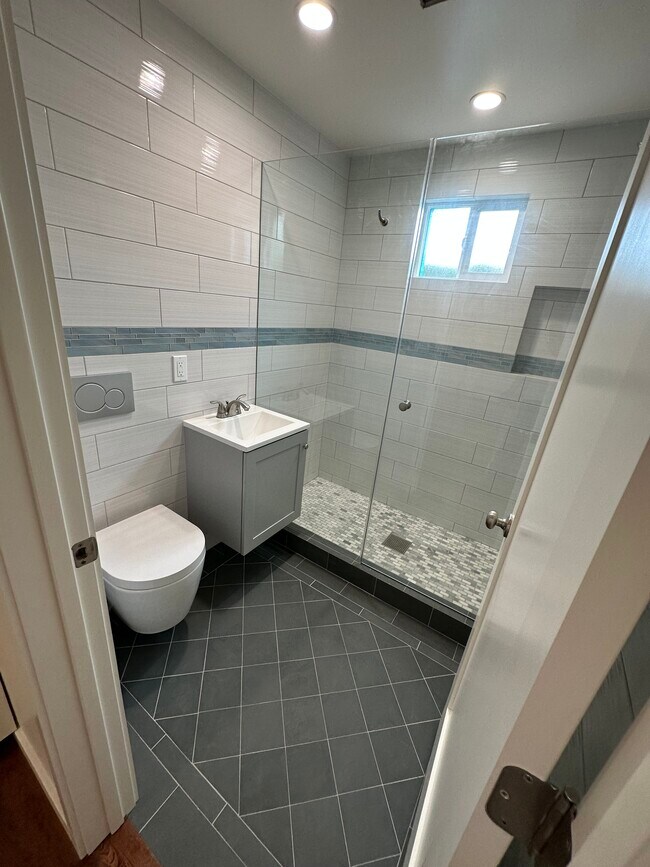 Photo - 769 Sunset Ave