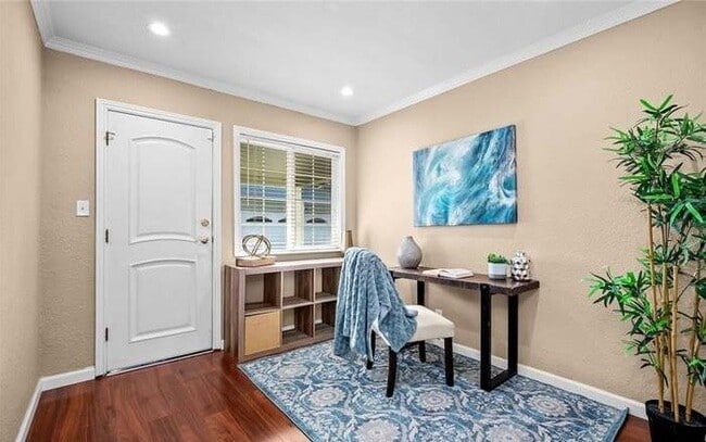 Photo - 14913 Roxton Ave