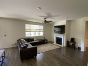 Photo - 29537 Glenneyre Way