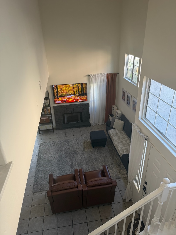 Photo - 2406 Maravilla Way