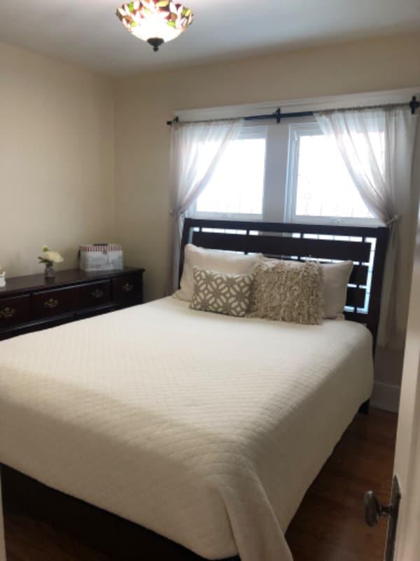 Photo - 102 S Balcom Ave