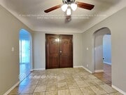 Photo - 758 W 104th St House