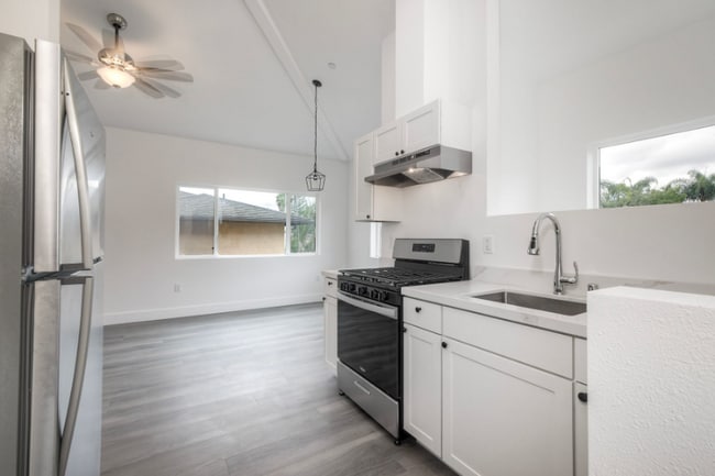 Photo - 188 Gosnell Way Unit 1