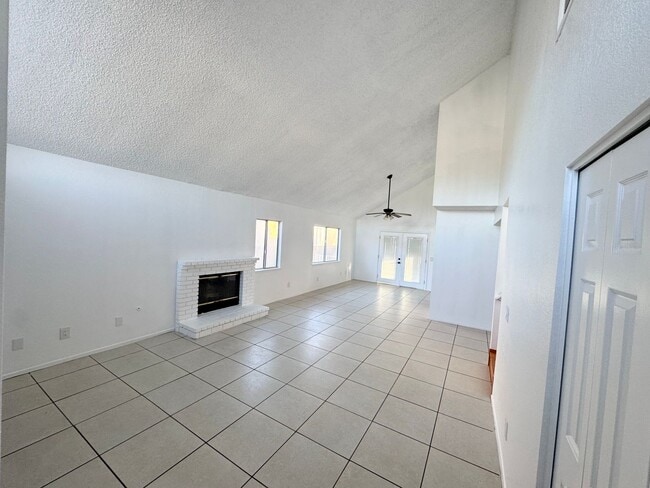 Photo - Beautiful cul-de-sac Home