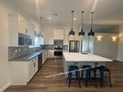 Photo - Elegant 4 Bed 2 Bath Home