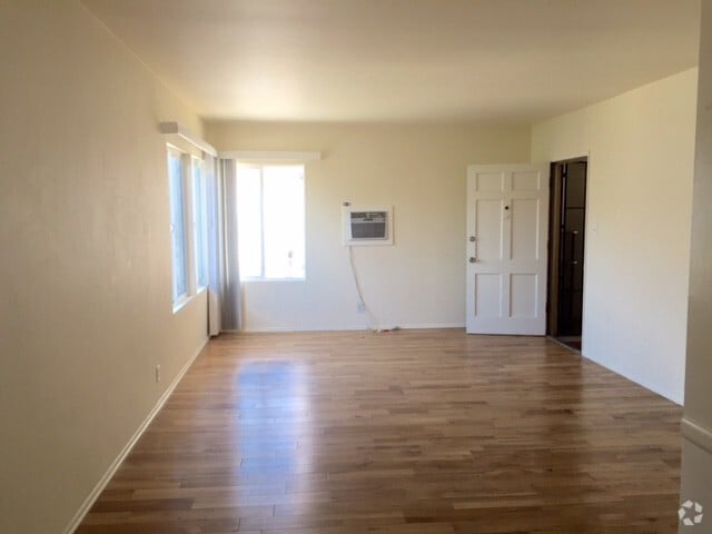 Building Photo - 327 N Mariposa Ave Unit 3 Rental