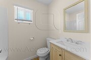 Photo - 108 S Lindsay St Unit A