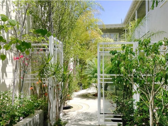 Building Photo - 12116 Ohio Ave Unit 12116