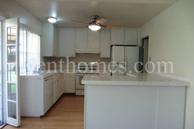 Photo - 7576 Winterwood Ln