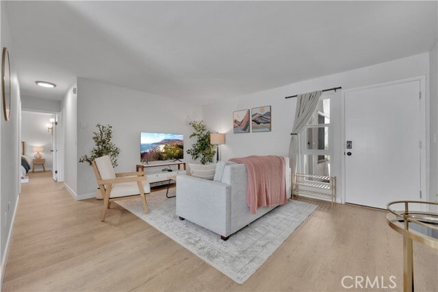 Building Photo - 6679 Linda Vista Rd Unit 30