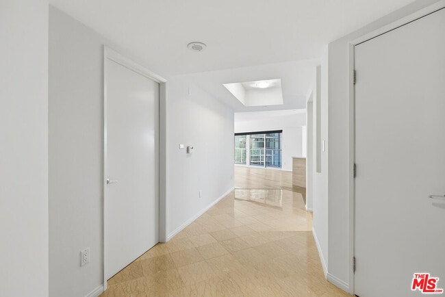 Photo - 13600 Marina Pointe Dr Unit 602