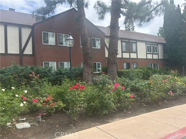 Building Photo - 15500 Williams St Unit N