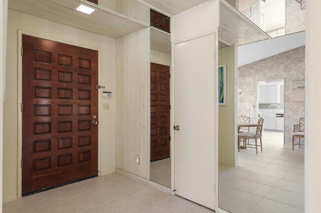 Photo - 175 Gran Via