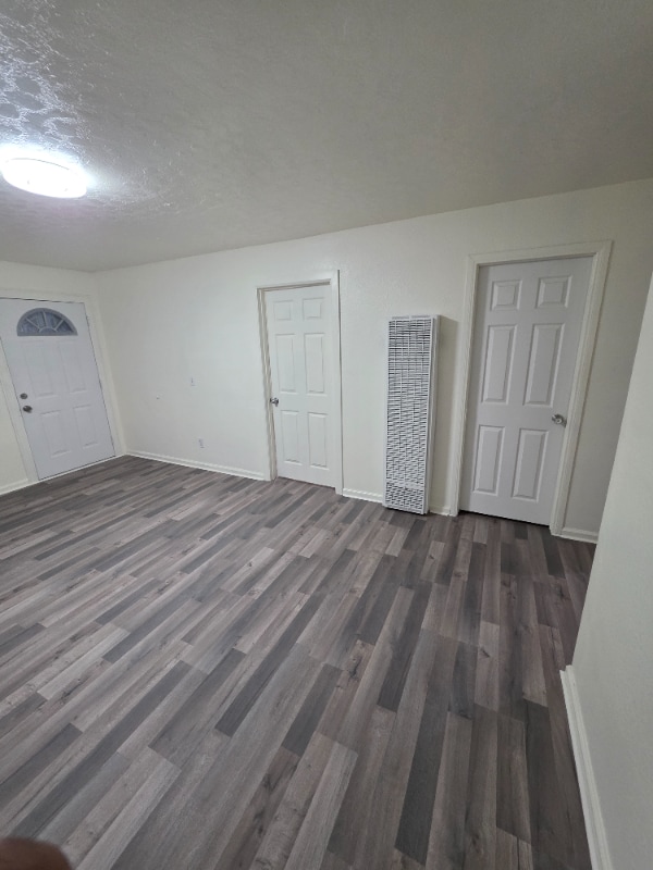 Photo - 9208 Park St