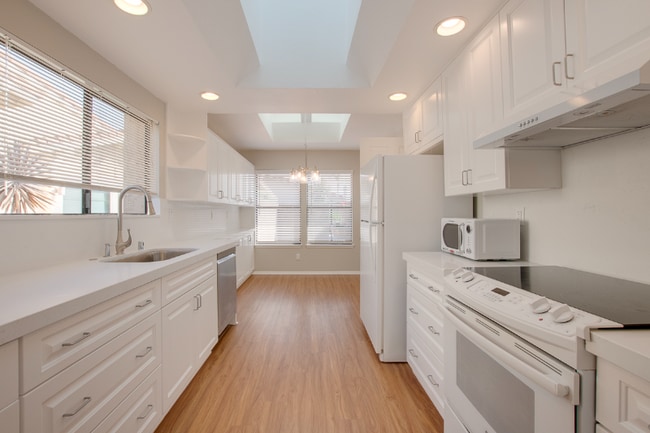 Photo - 1828 Caminito Ascua