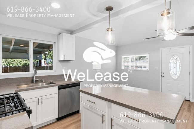 Photo - 418 W 8th Ave