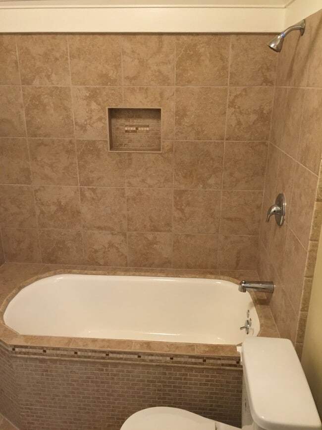 Photo - 724 W 60th St, Los Angeles, CA, 90044