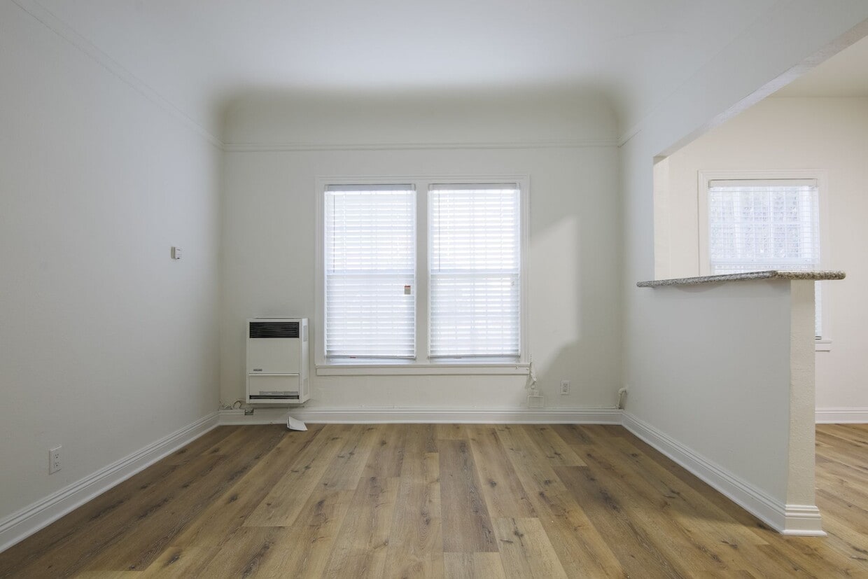 Floor Plan - Studio