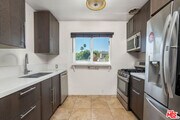 Photo - 1435 N Fairfax Ave Condo Unit 19