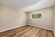 2BR, 2BA - 900SF - Primary Bedroom - 2841 Montrose Ave