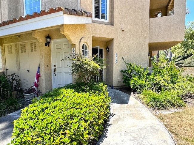 Photo - 25155 Via Terracina Condo