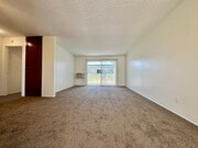 Photo - 1536 S Maple St Unit #3