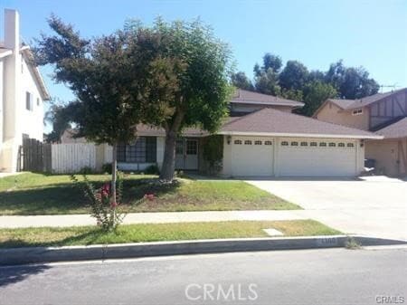 Building Photo - 1360 N Hacienda Dr
