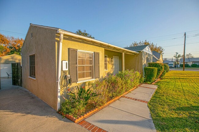 Photo - 2206 N Orchard Dr